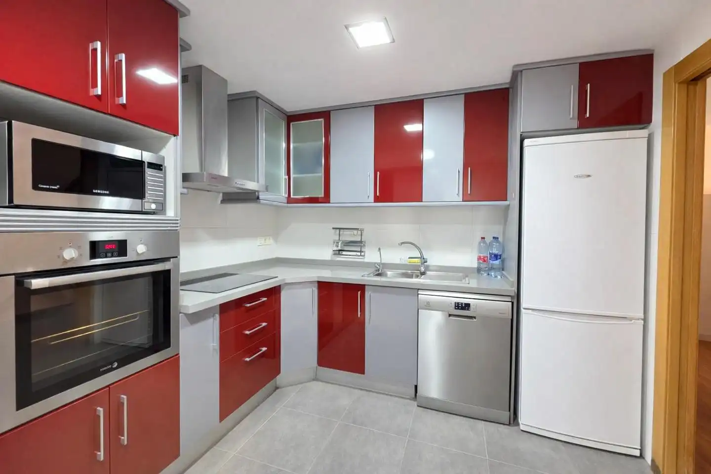 Cocina de Piso en venta en Crevillent con Aire acondicionado, Terraza y Piscina