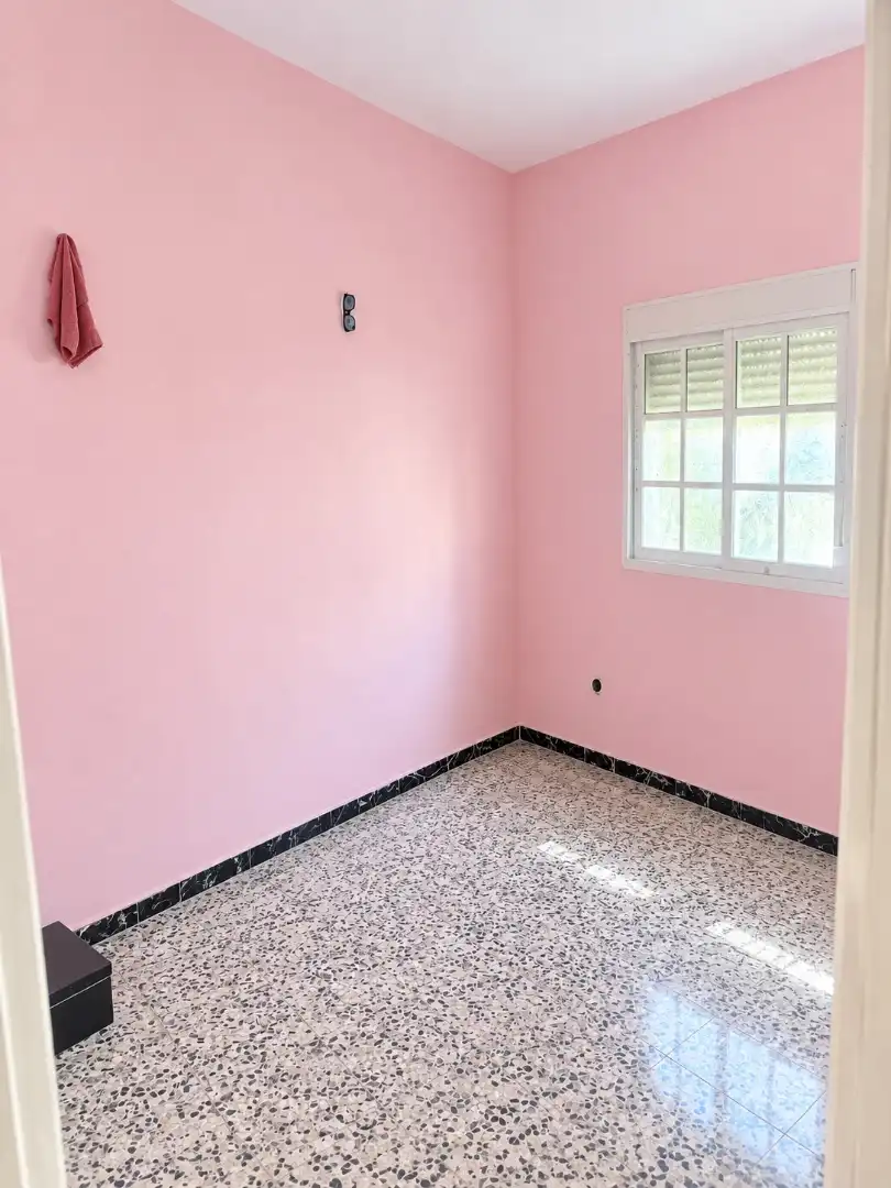 Habitación de Casa o chalet en venta en Algeciras con Terraza y Alarma