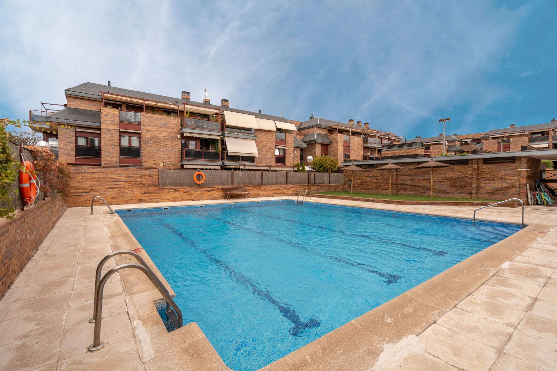 Piscina de Pis en venda en Las Rozas de Madrid amb Aire condicionat, Calefacció i Terrassa