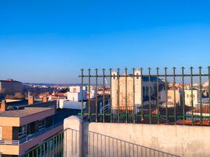 Vista exterior de Àtic en venda en Valladolid Capital amb Calefacció, Parquet i Terrassa