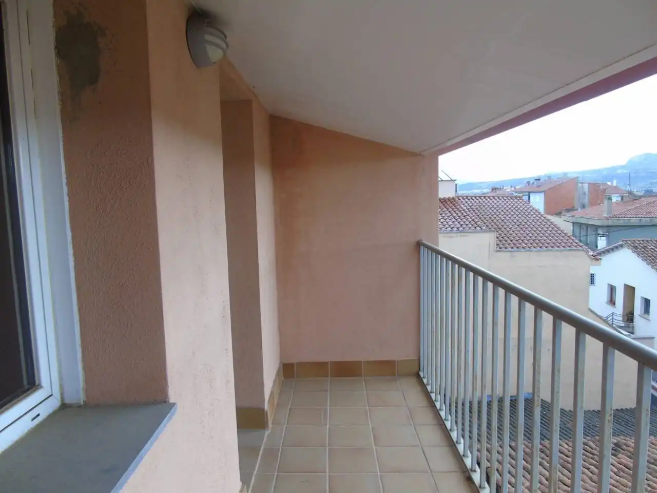 Balcony of Duplexes for sale in Torelló  with Heating, Parquet flooring and Terrace
