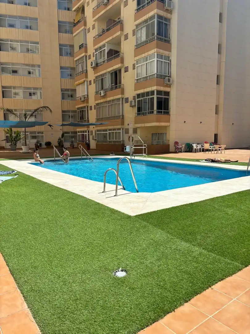 Schwimmbecken von Wohnung zur Miete in Torremolinos mit Klimaanlage, Terrasse und Möbliert