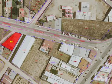 Terreno residenziale in vendita a Carretera Quero 15