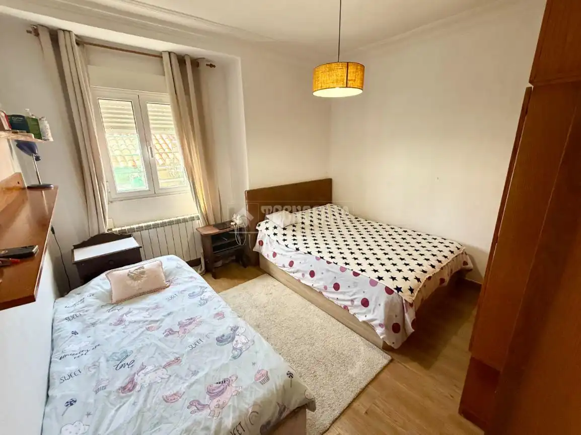 Habitación de Piso en venta en Santander con Calefacción