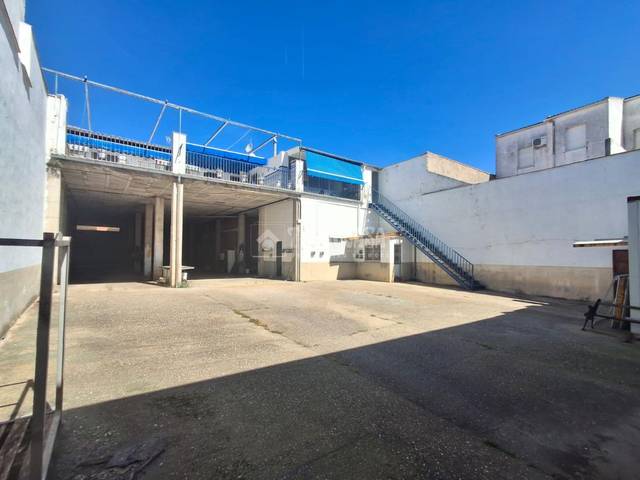 Local comercial en Venta en La Carolina
