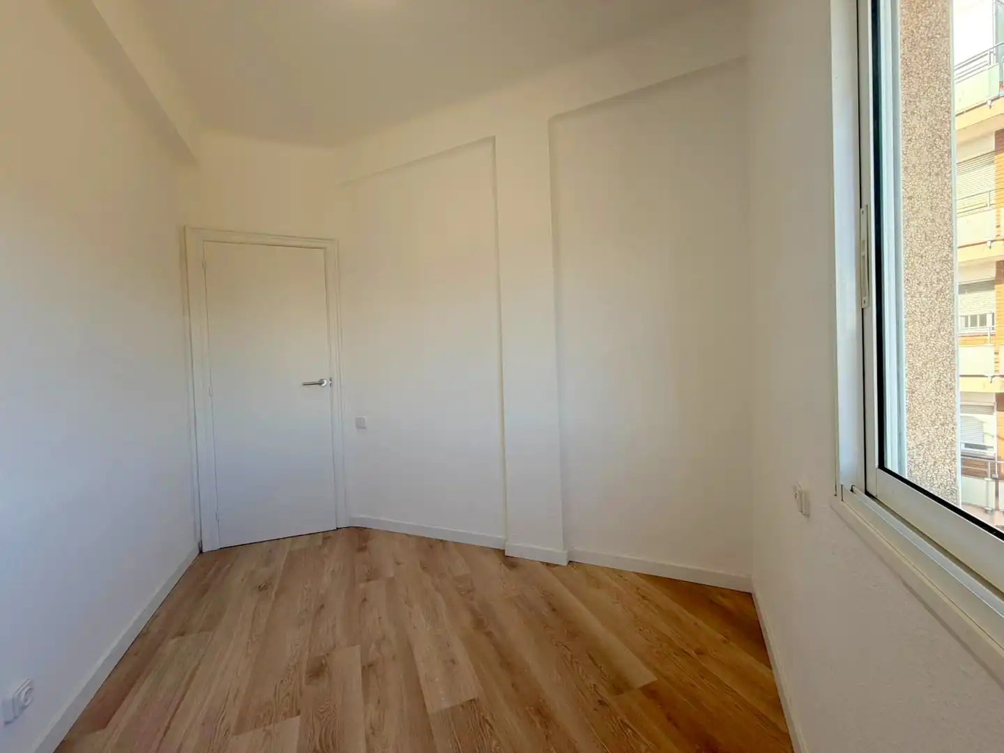 Habitación de Piso en venta en L'Hospitalet de Llobregat con Aire acondicionado, Parquet y Horno