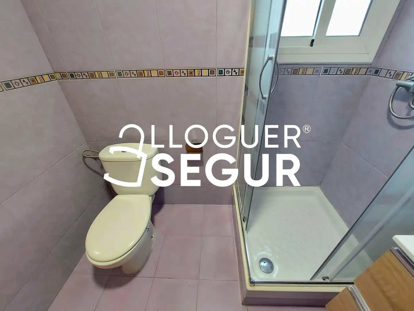 Attic for rent in Pins Dels, Les Planes