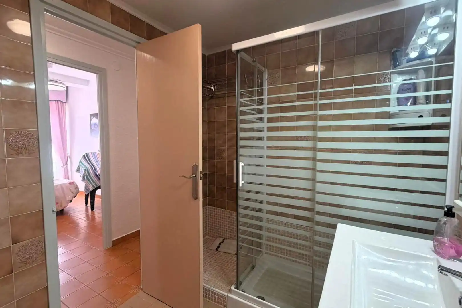 Baño de Ático en venta en Torrevieja con Aire acondicionado, Calefacción y Amueblado