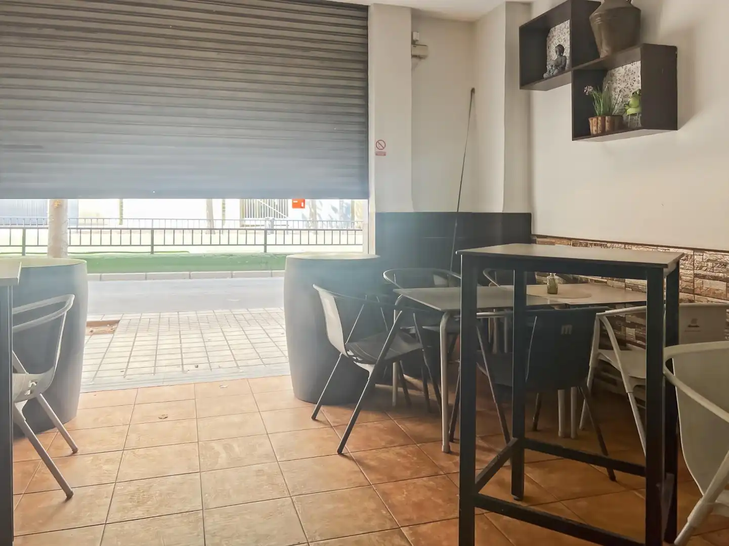 Local comercial en traspaso en Oeste, imagen 11