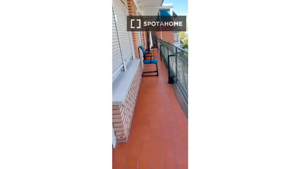Terrassa de Pis per a compartir en Madrid amb Aire condicionat, Calefacció i Terrassa