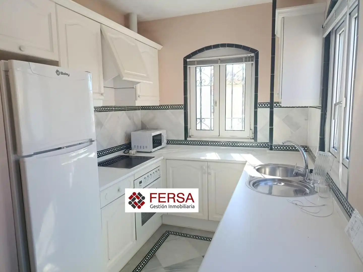 Kitchen of Apartments for rent in El Puerto de Santa María  with Terrace, Storage room and Furnished
