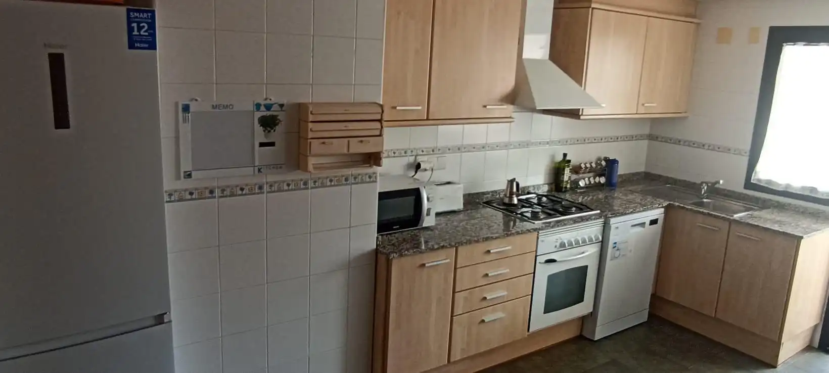 Cuina de Apartament de lloguer en Alicante / Alacant amb Terrassa, Moblat i Balcó