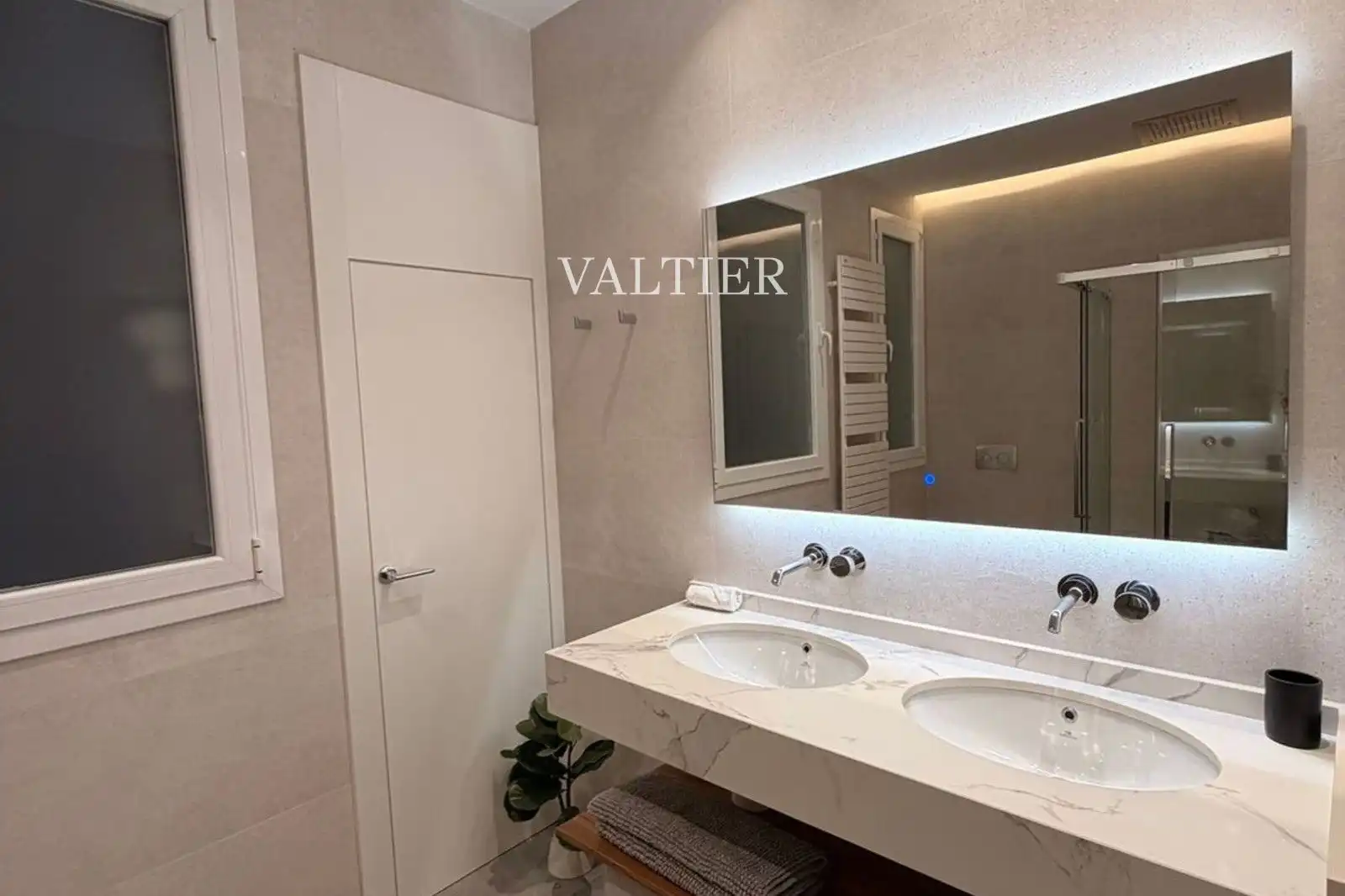 Baño de Piso de alquiler en Madrid con Aire acondicionado, Terraza y Trastero
