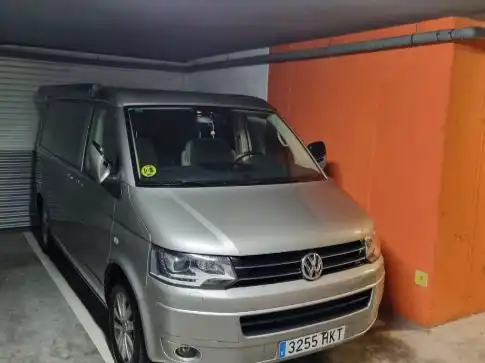 Parking of Garage for rent in Madrid