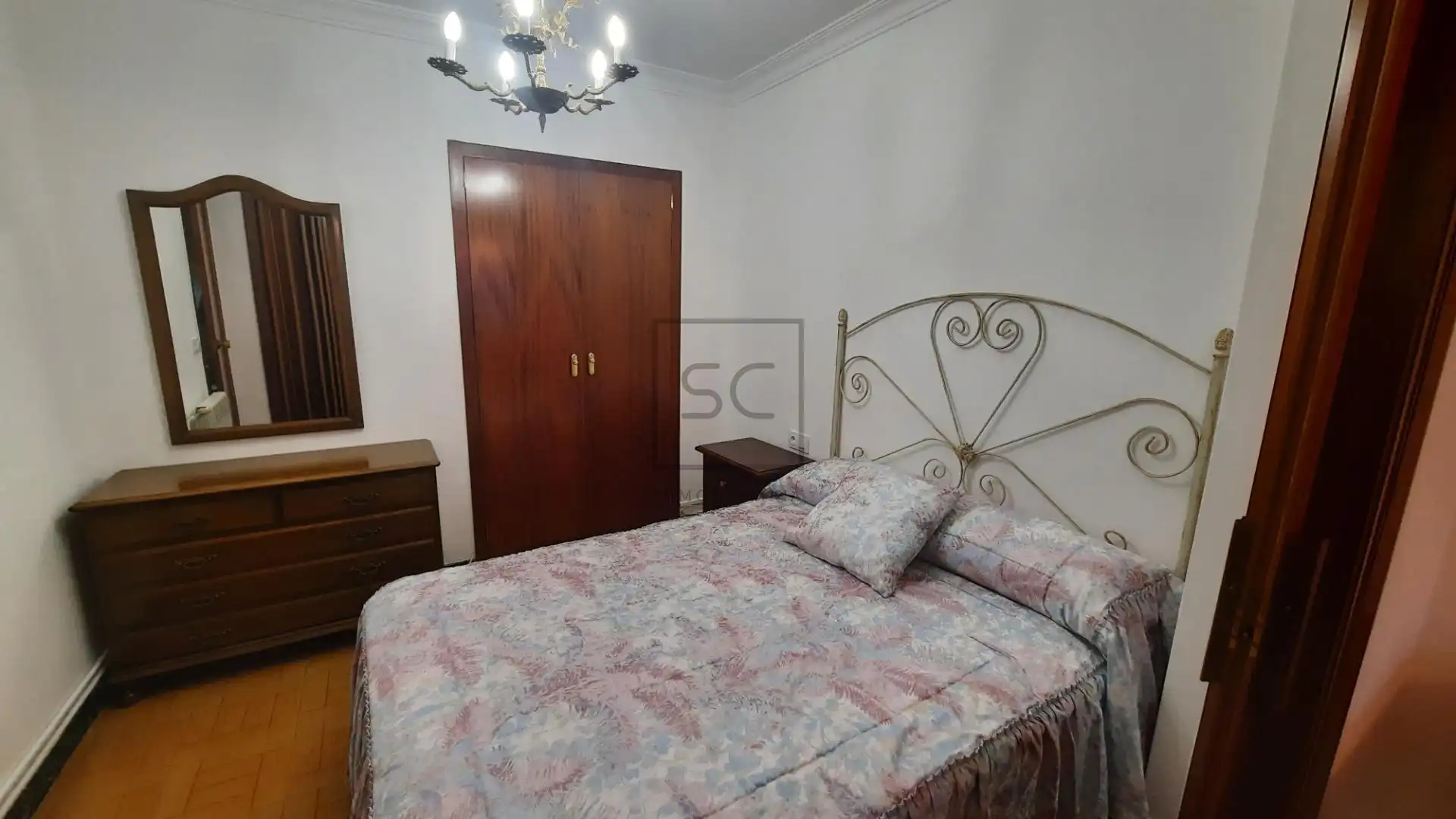 Schlafzimmer von Wohnung zur Miete in Ferrol mit Heizung, Terrasse und Möbliert