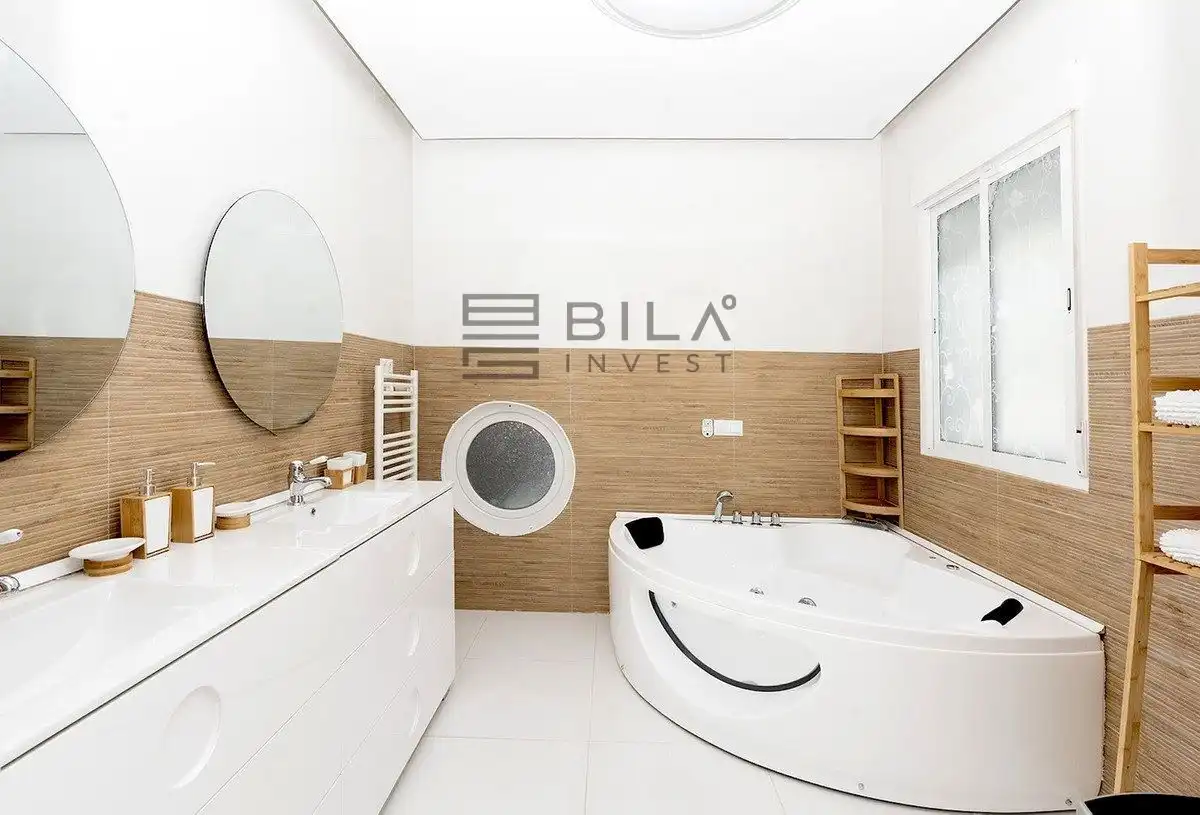 Villa con piscina in vendita a Guadalmemdina, imagen 30
