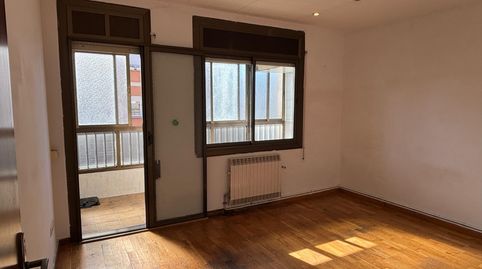 Foto 2 de Piso en venta en Carrer Príncep de Bergara, Progrés - Pep Ventura, Badalona