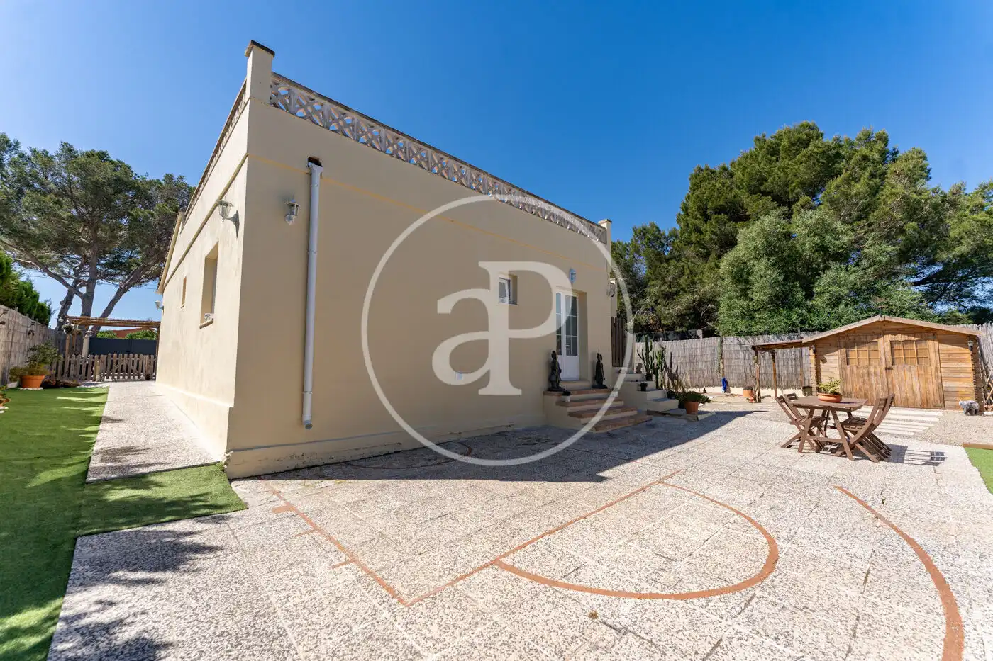 Garden of Houses for sale in Llucmajor  with Air Conditioner, Heating and Private garden
