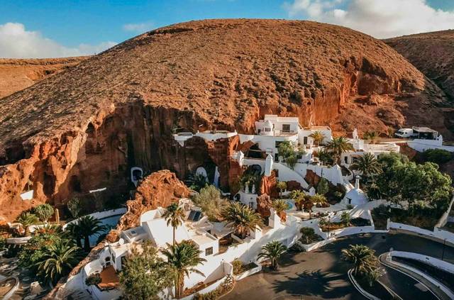 Casa-chalet en Venta en Calle los Loros en Nazaret