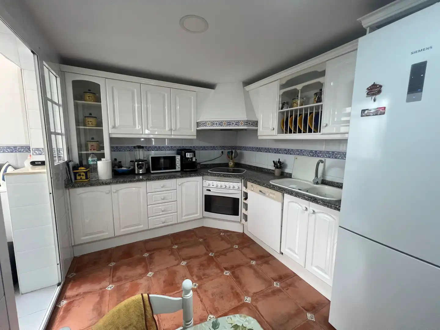 Kitchen of Flat for sale in Málaga  with Terrace and Community pool
