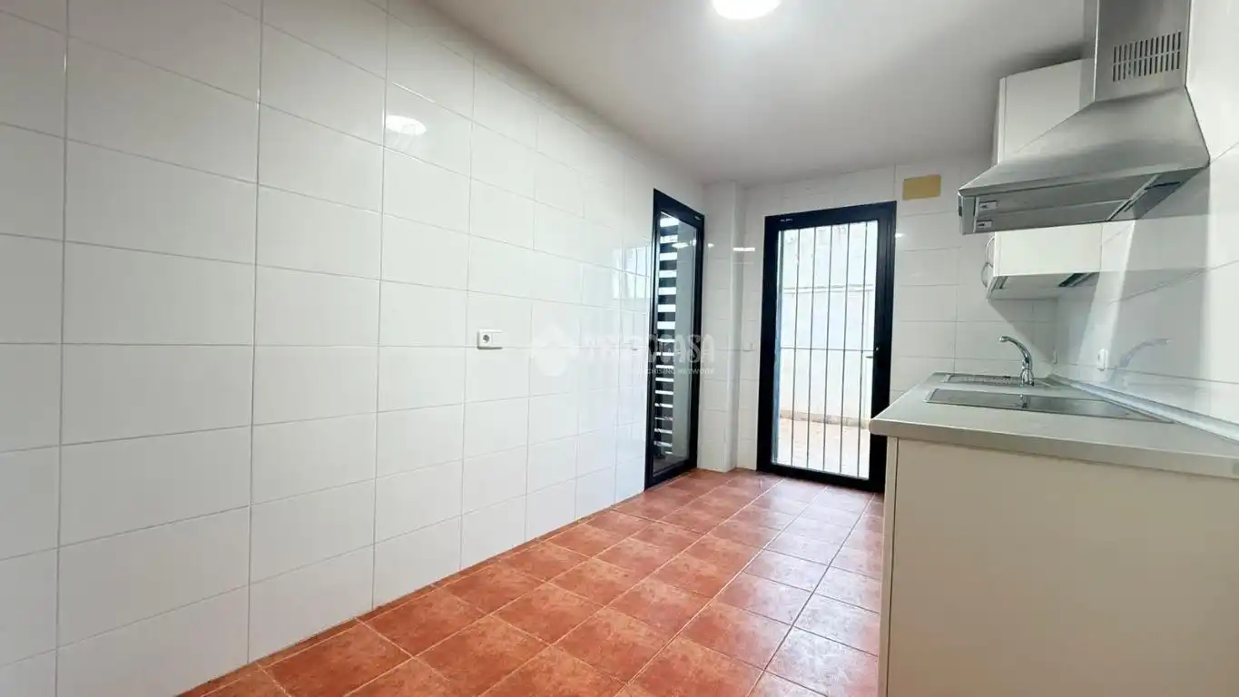 Piso en venta en Fuensalida con Calefacción y Parquet