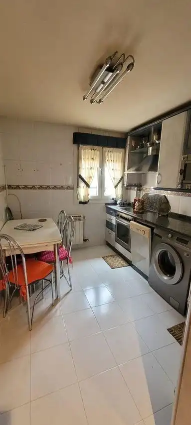 Küche von Maisonette zum Verkauf in Belorado mit Heizung und Parkett