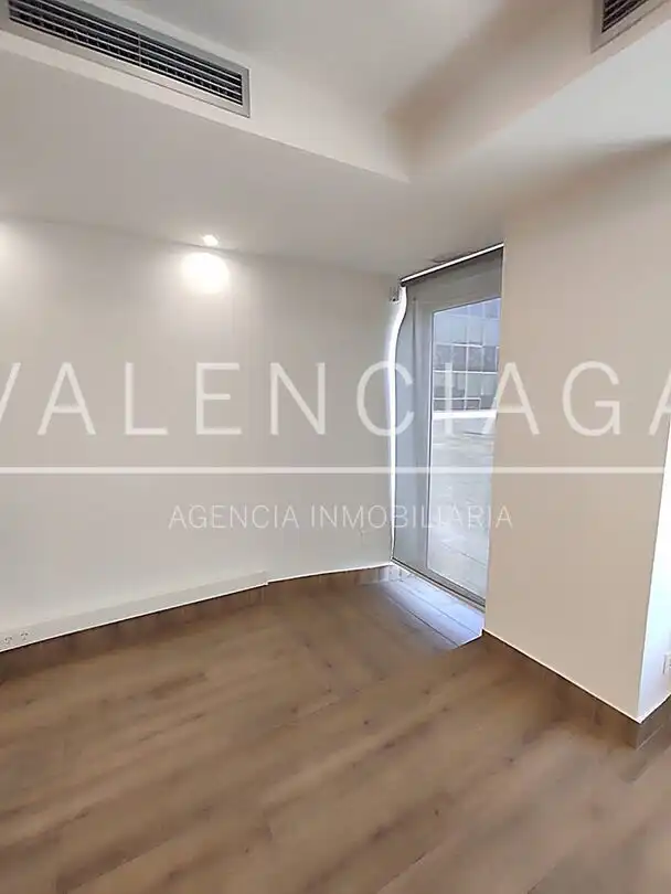 Oficina de alquiler en Donostia - San Sebastián  con Aire acondicionado