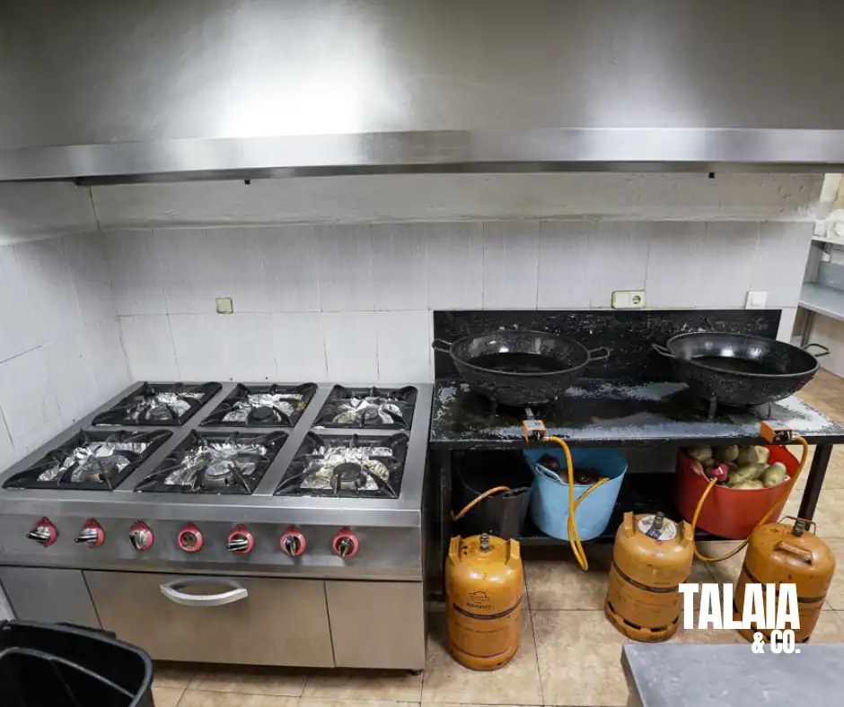 Business premises for sale in Carrer Beniparrell, imagen 10