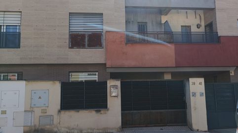 Foto 4 de Casa adosada en venta en Calle Despeñaperros, 39, Bollullos de la Mitación, Sevilla
