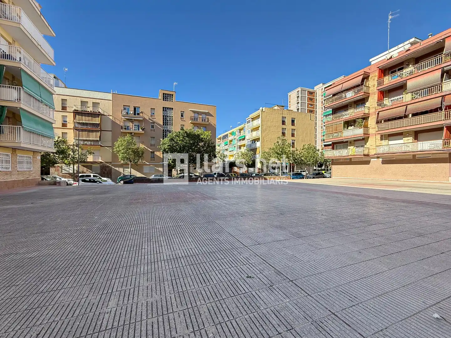 Parking de Planta baja en venta en Vilanova i la Geltrú con Aire acondicionado y Calefacción