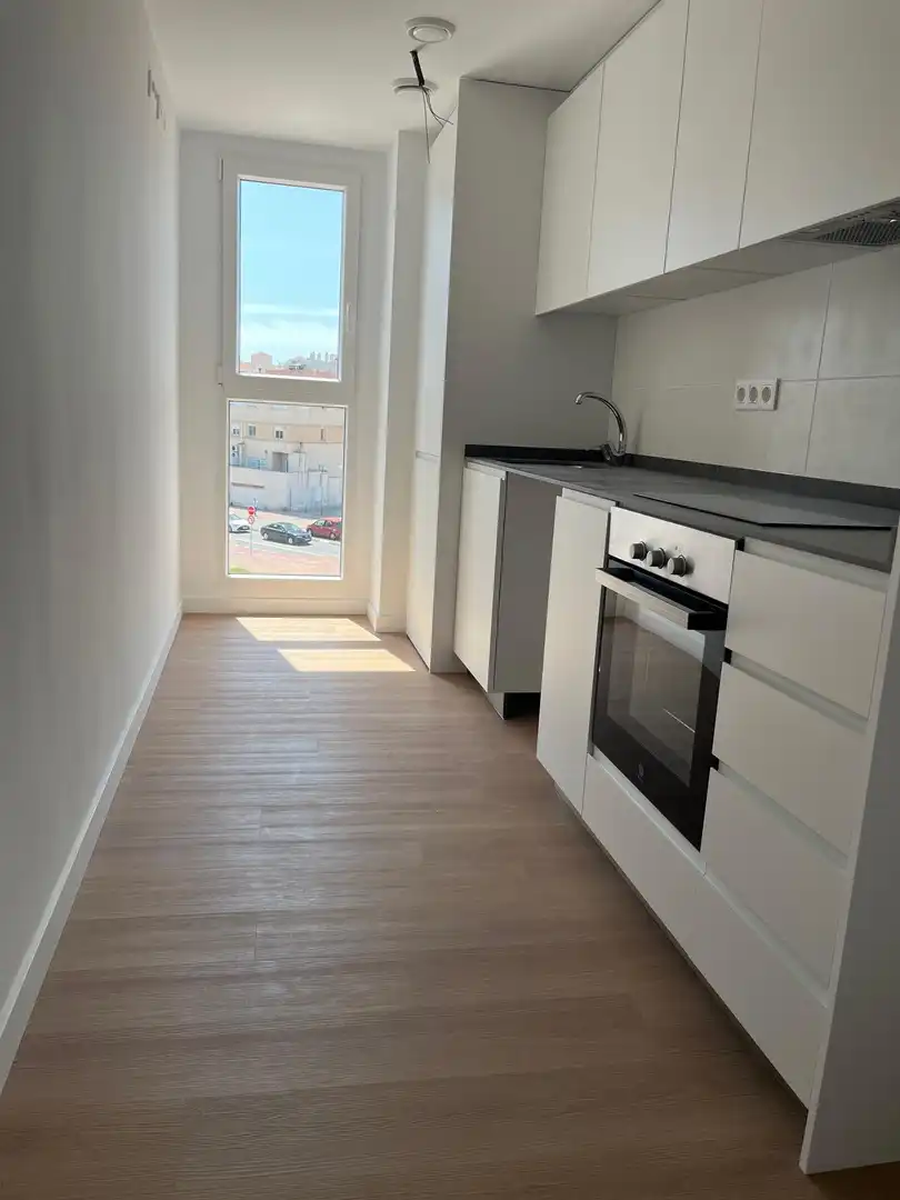 Küche von Wohnung zum Verkauf in Castellón de la Plana / Castelló de la Plana mit Klimaanlage