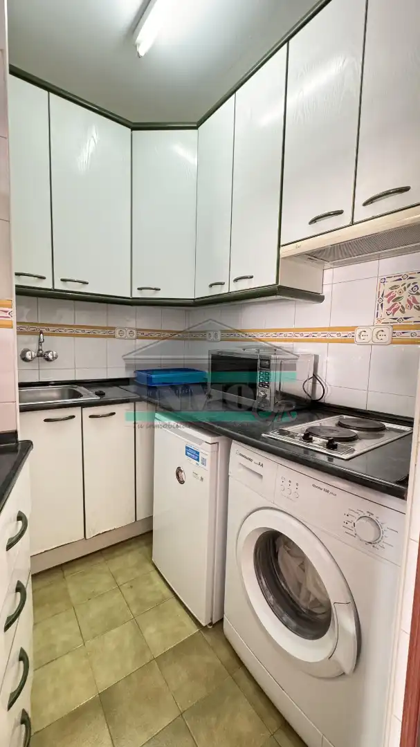 Küche von Wohnung zur Miete in Granada mit Klimaanlage, Heizung und Möbliert