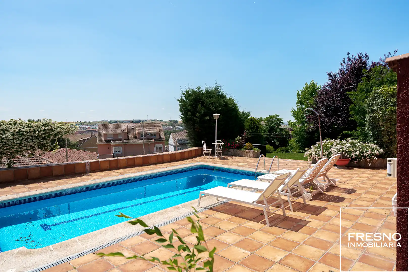 Piscina de Casa o xalet en venda en Cobeña amb Aire condicionat, Calefacció i Jardí privat