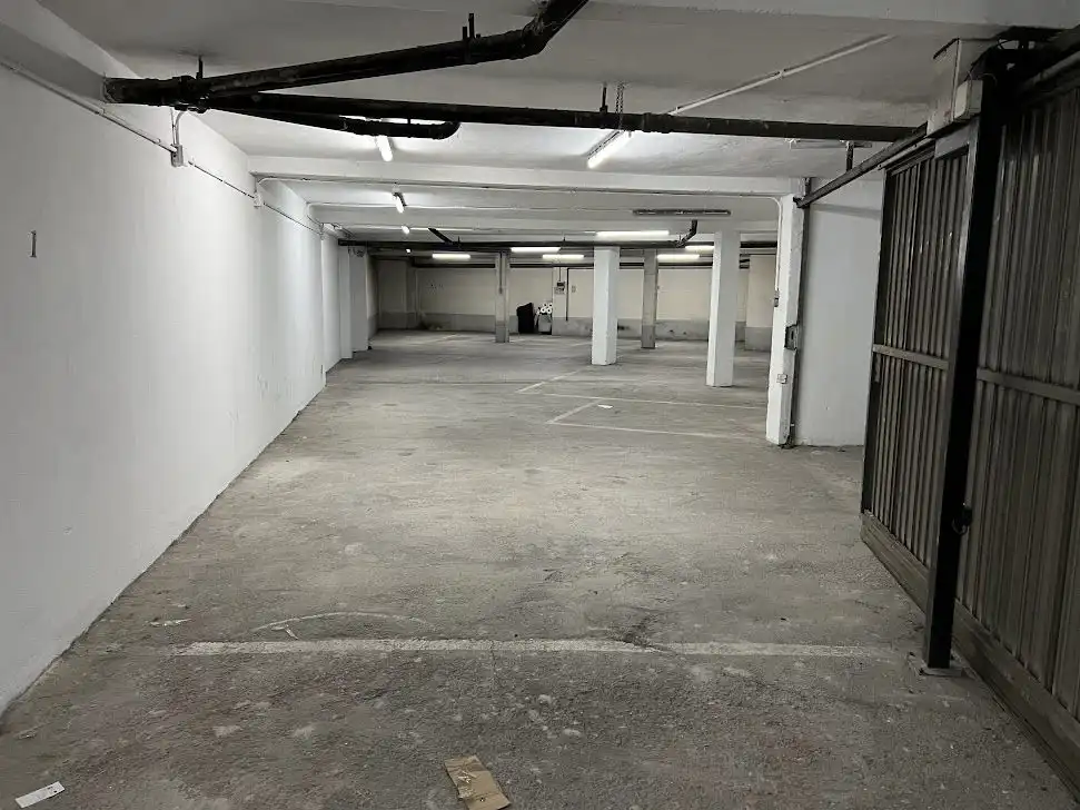 Local comercial en venta en Lugones, imagen 4