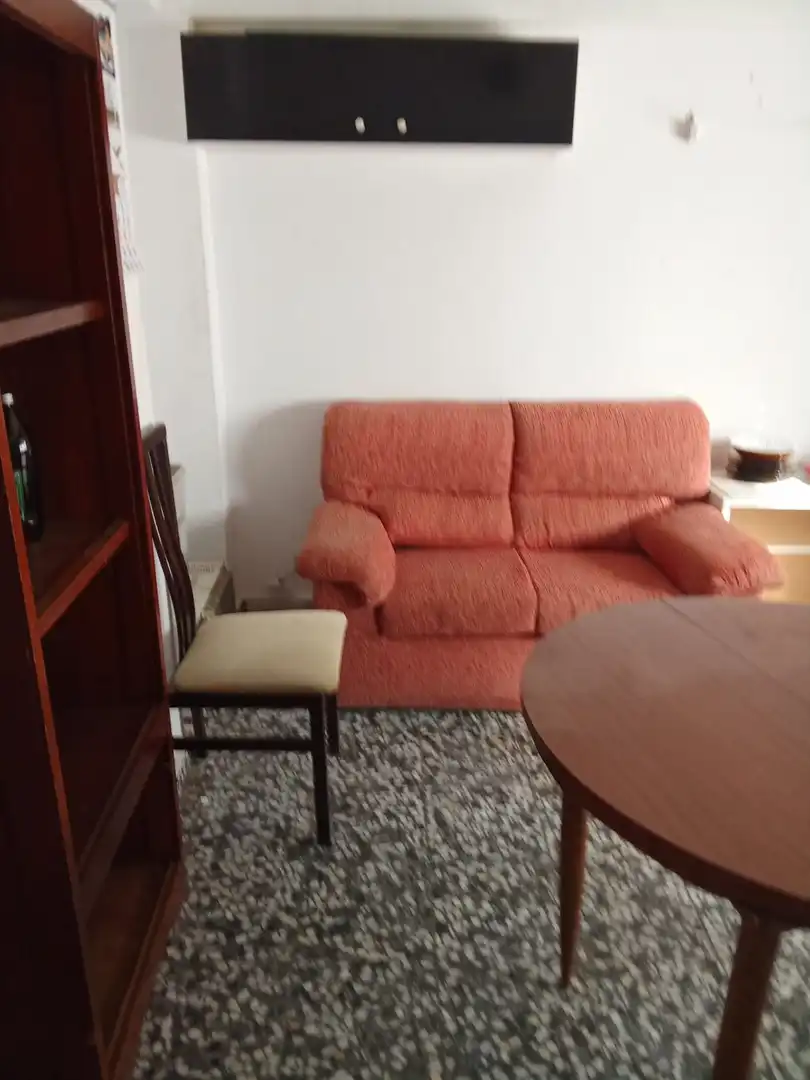 Sala de estar de Piso en venta en Valdepeñas con Calefacción