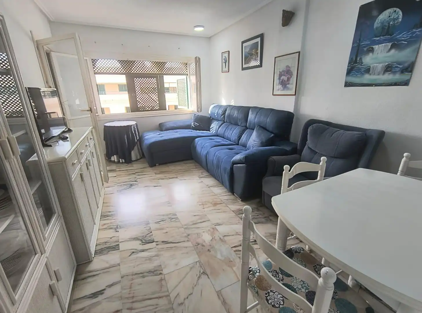 Sala de estar de Apartamento en venta en Santa Pola con Jardín privado, Terraza y Amueblado