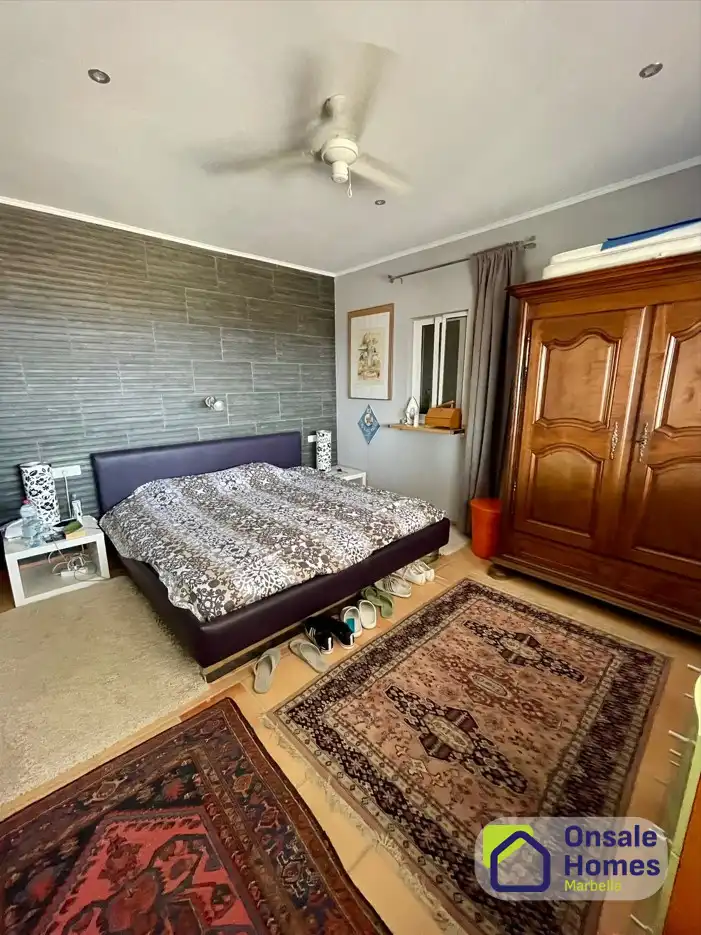 Houses for sale in Calle Fernando Alvarez Acosta, Huerta del Prado - La Montua