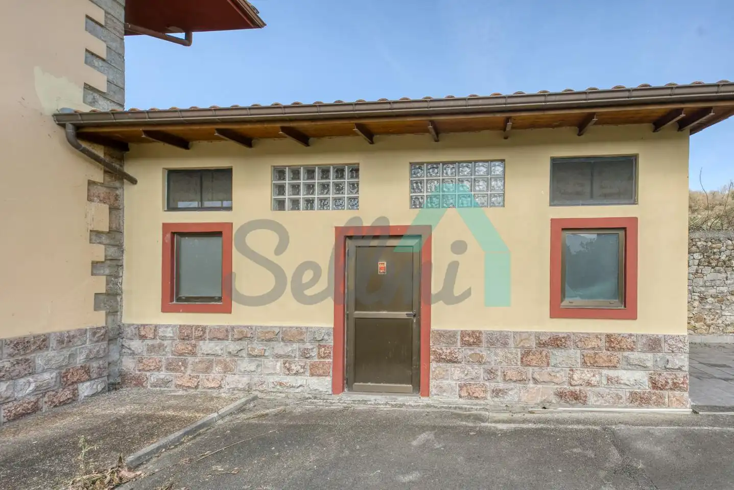 Exterior view of Houses for sale in Ribera de Arriba  with Heating, Private garden and Terrace