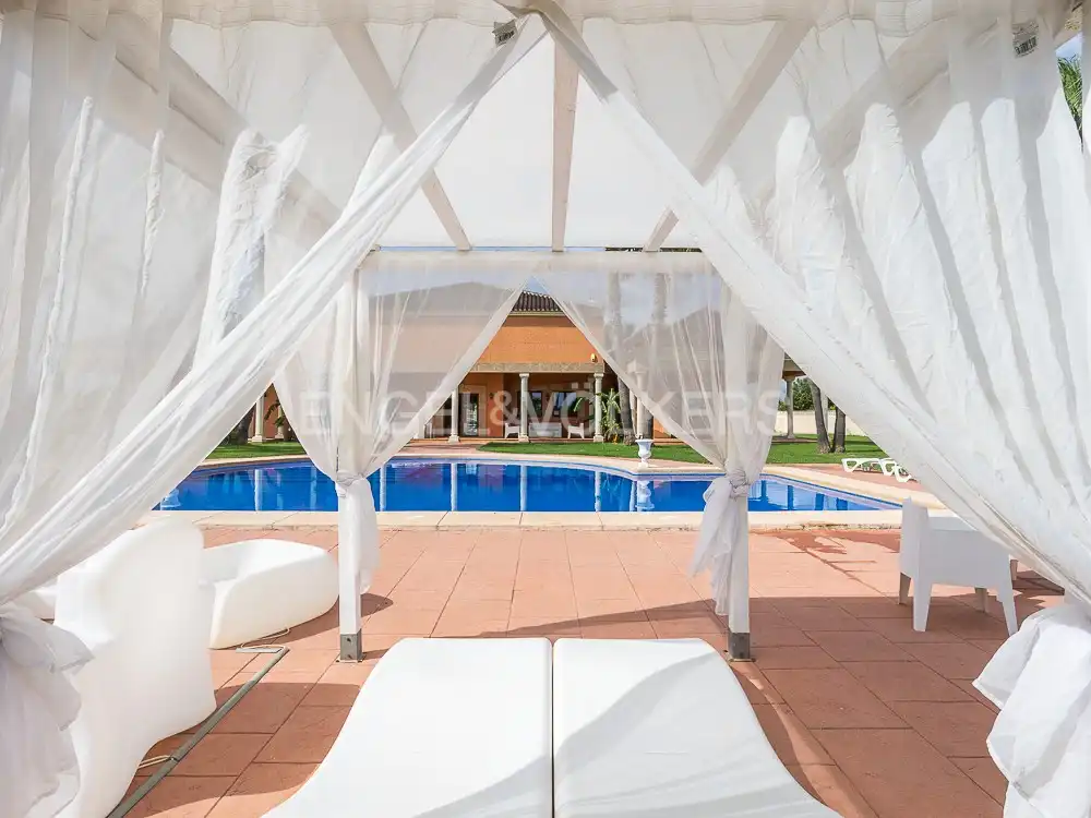 Swimming pool of Houses for sale in Dénia  with Air Conditioner, Heating and Private garden