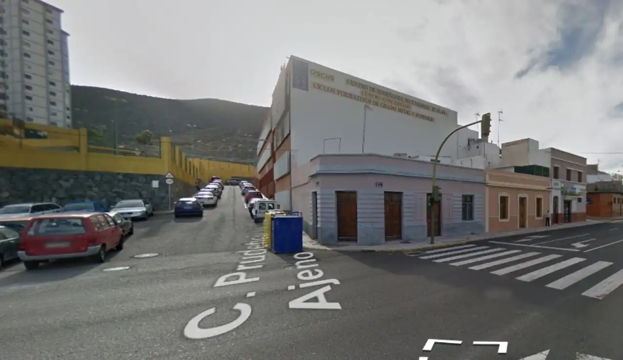 Exterior view of Houses for sale in Las Palmas de Gran Canaria  with Terrace