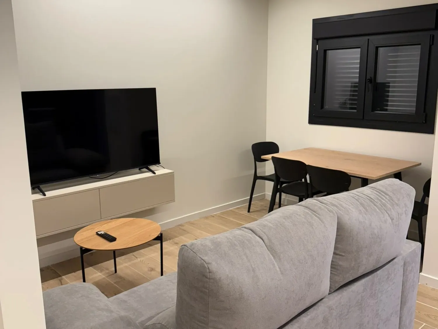 Sala d'estar de Apartament de lloguer en Elche / Elx amb Moblat, Forn i Rentadora