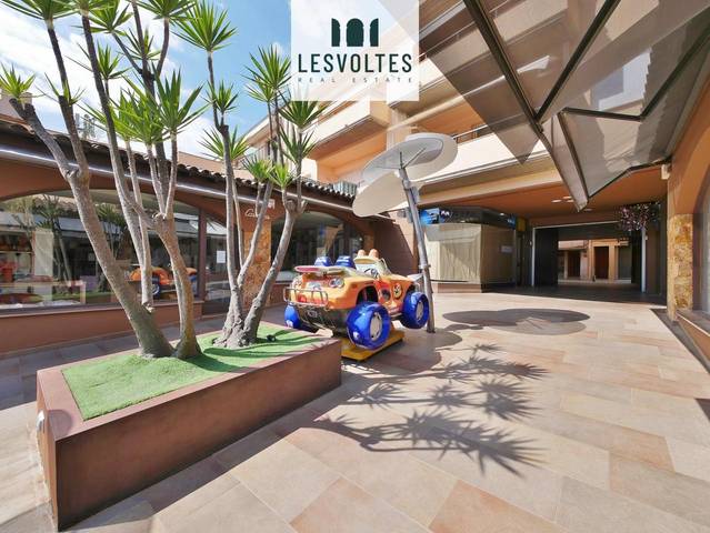 Local comercial en Alquiler en Carrer de la Tarongeta en Centre