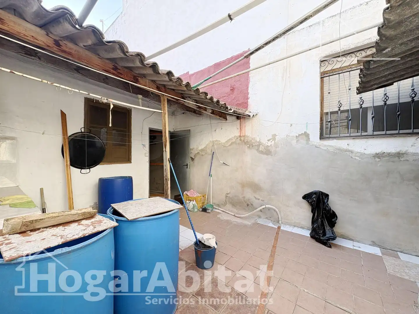 Vista exterior de Casa o chalet en venta en Tavernes de la Valldigna con Terraza, Trastero y Amueblado