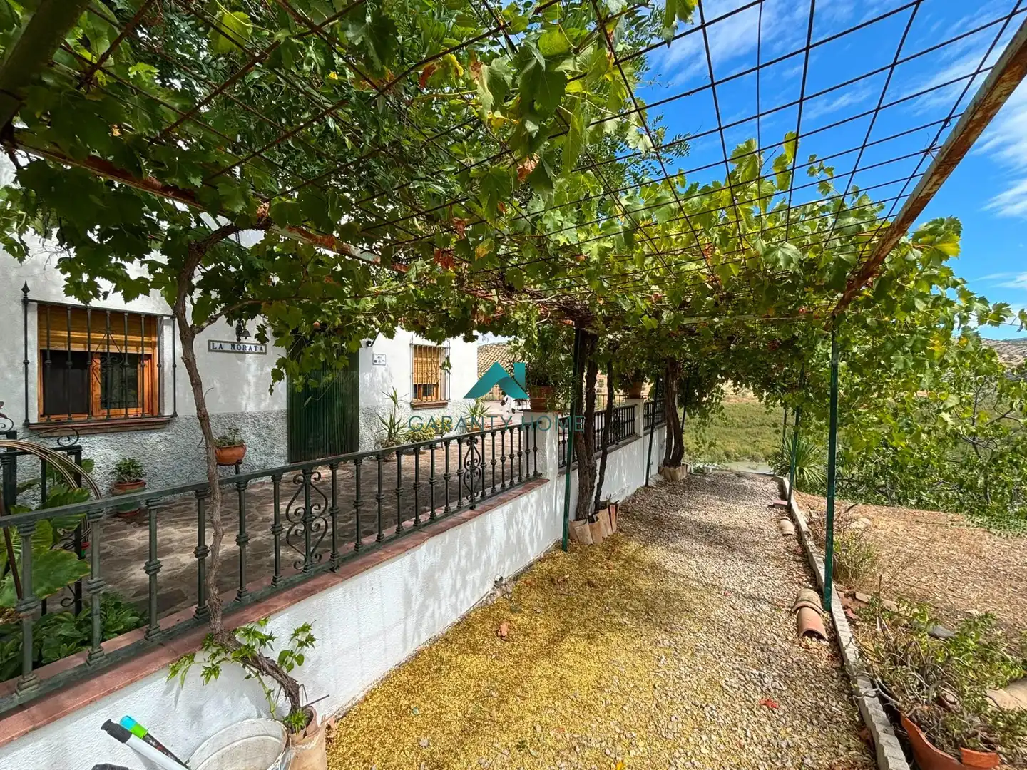 Garden of Houses for sale in Martos