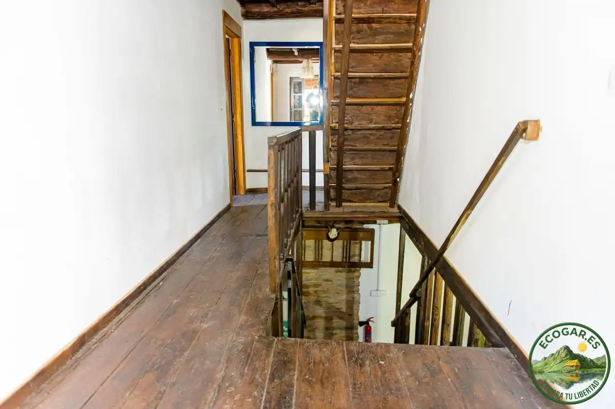 Casa o xalet en venda en Ponferrada amb Calefacció, Parquet i Terrassa