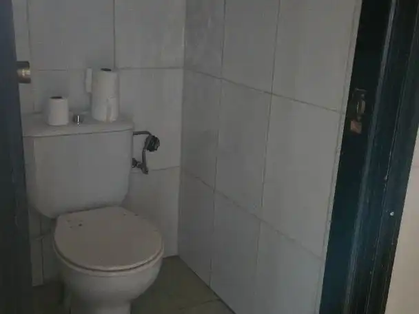 Bathroom of Commercial properties for rent in Alcorcón