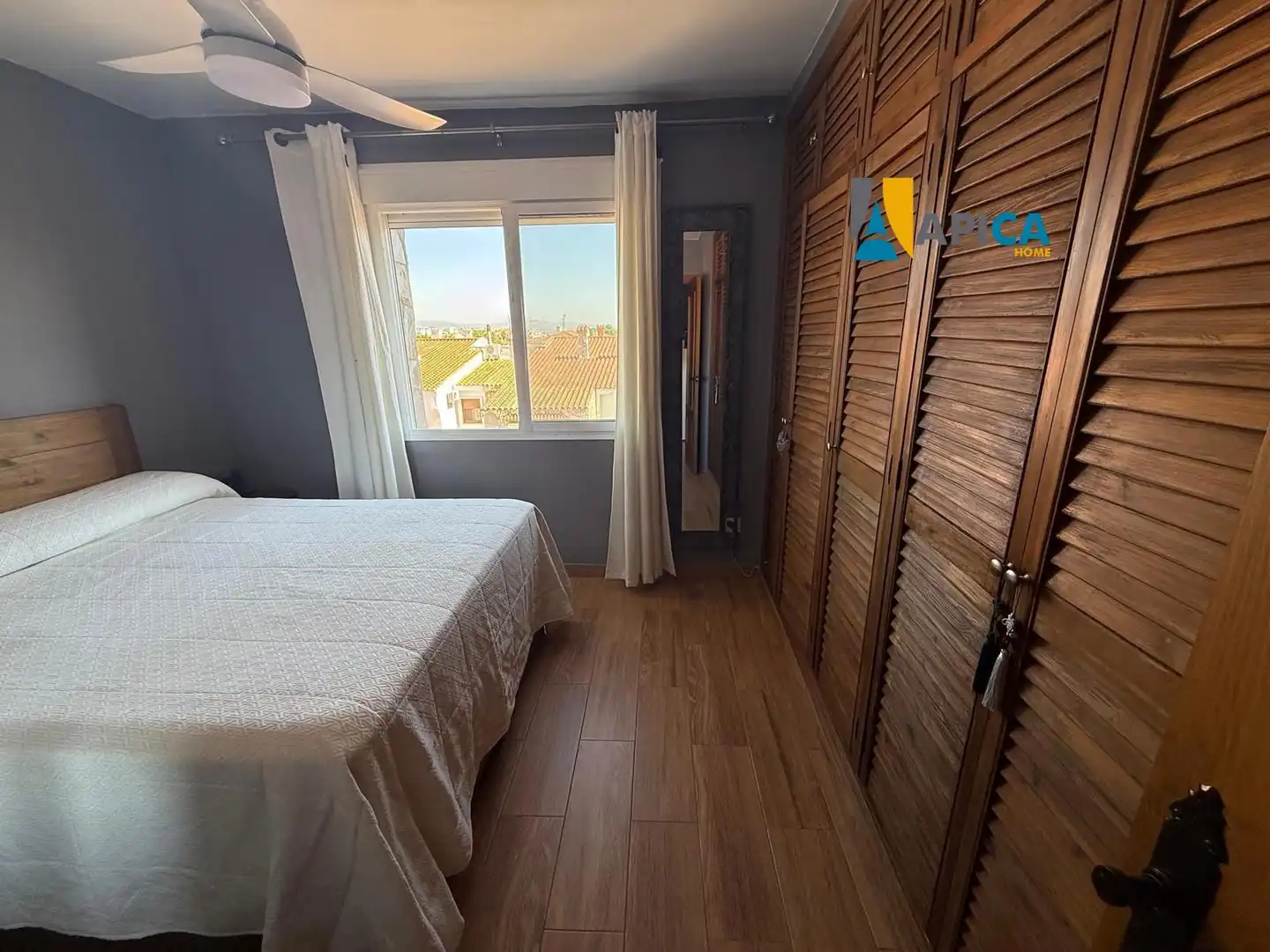 Dormitori de Casa adosada en venda en Algeciras amb Terrassa
