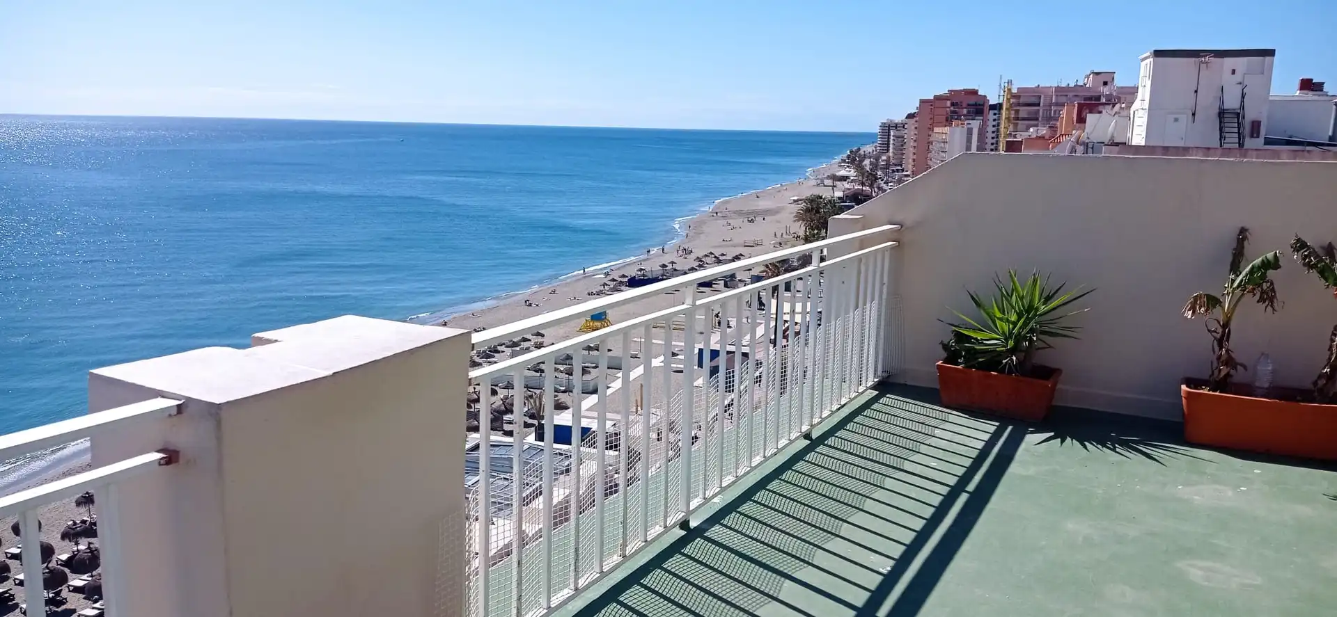 Vista exterior de Àtic en venda en Fuengirola amb Terrassa