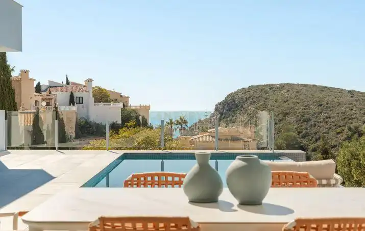 House with pool for sale in Urbanización Cumbre del Sol, El Poble Nou de Benitatxell/Benitachell, Spain, imagen 22