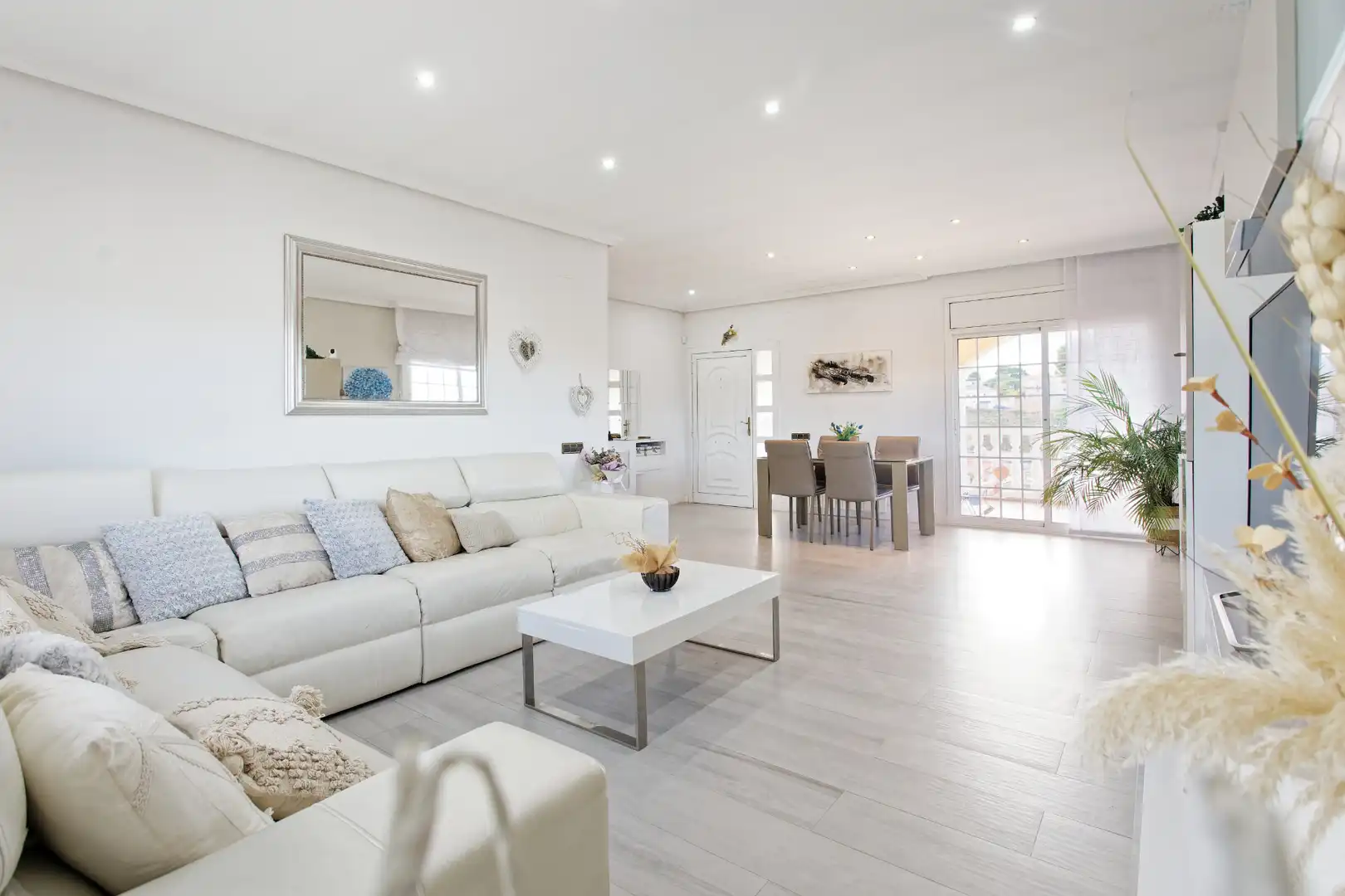 Living room of Houses for sale in Piera  with Air Conditioner, Heating and Private garden